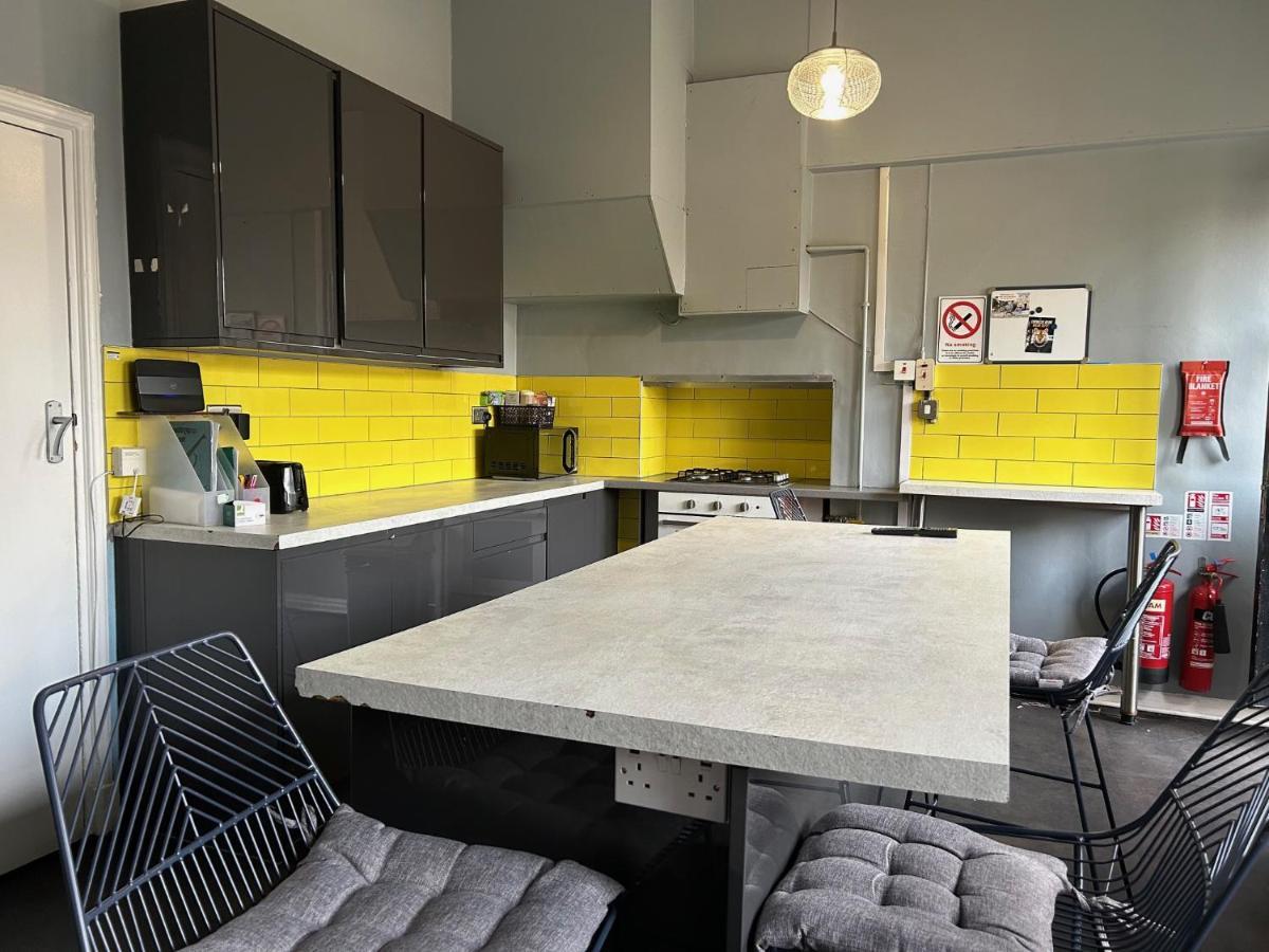 Cricketers Hostel London Ngoại thất bức ảnh