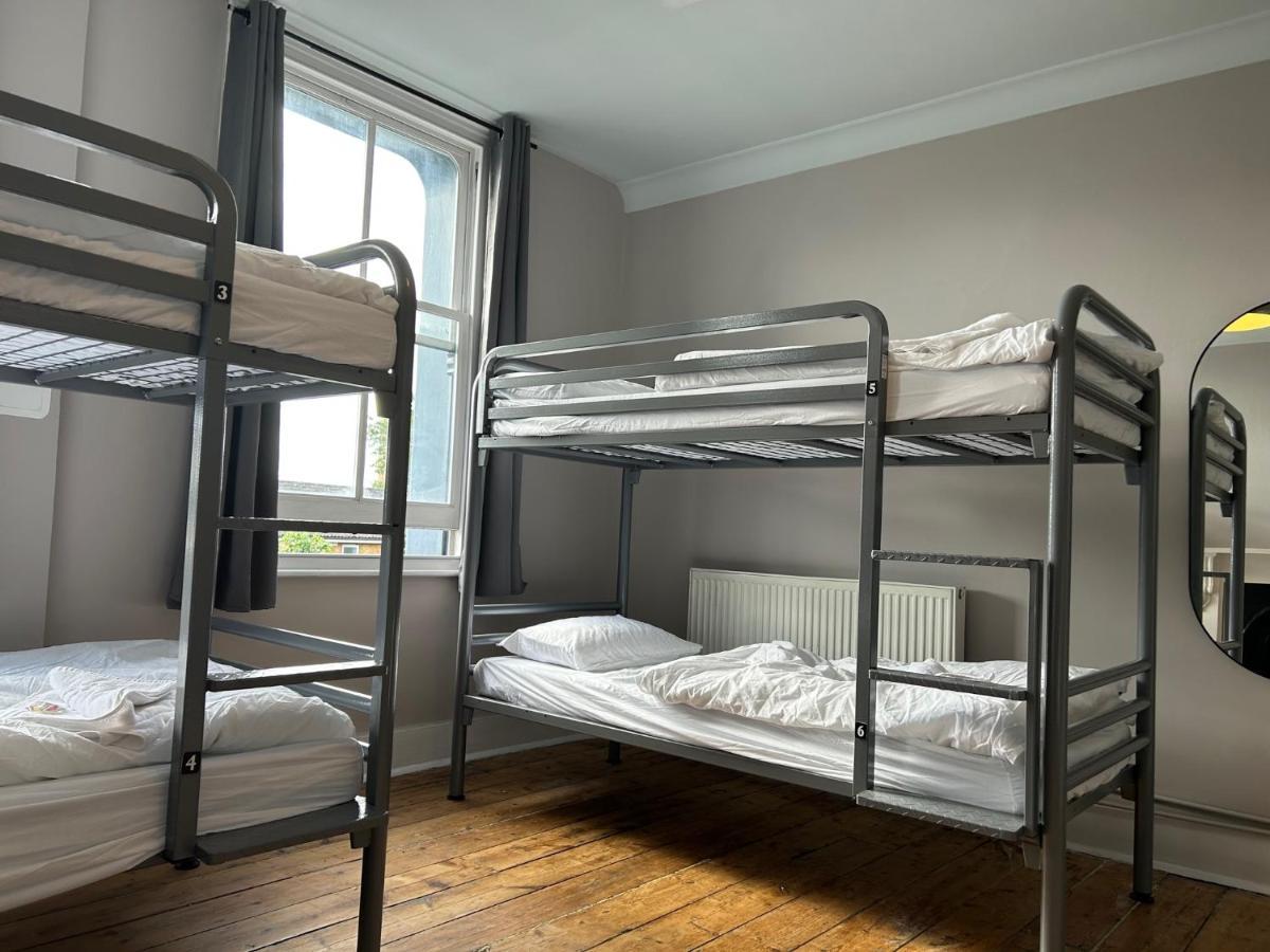 Cricketers Hostel London Ngoại thất bức ảnh