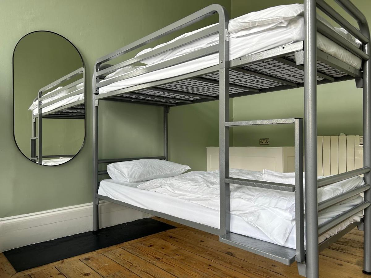 Cricketers Hostel London Ngoại thất bức ảnh