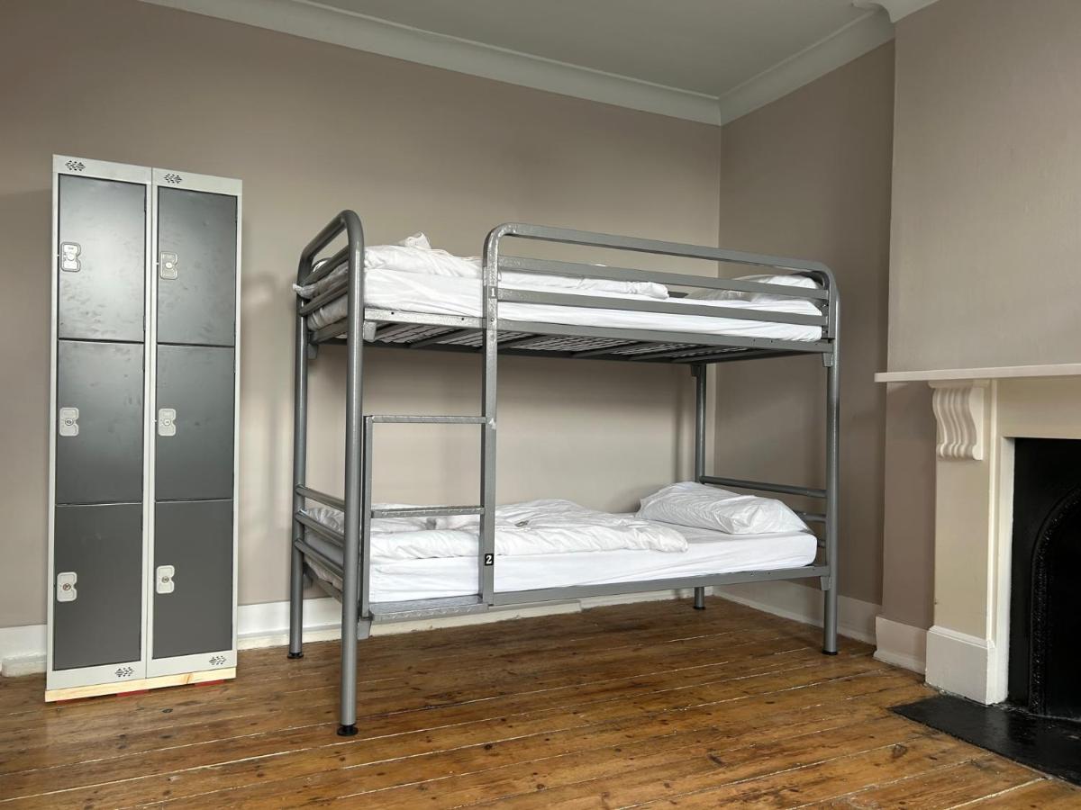 Cricketers Hostel London Ngoại thất bức ảnh
