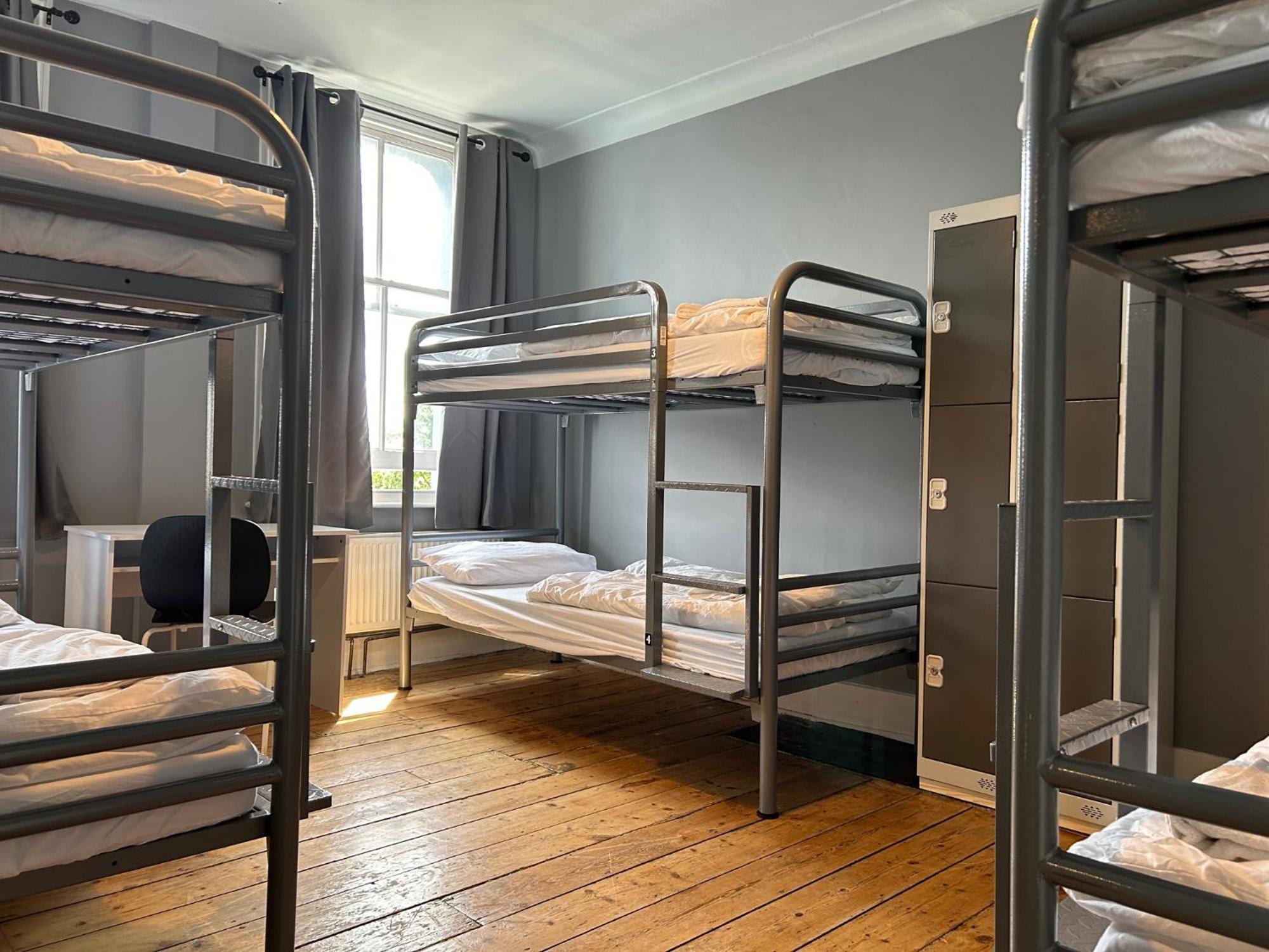 Cricketers Hostel London Ngoại thất bức ảnh